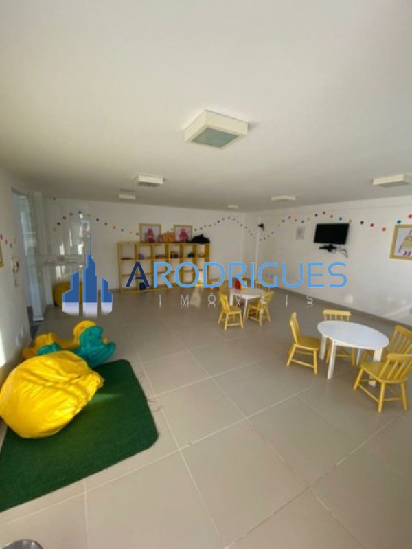 Excelente Apartamento à venda nascente total 2/4 com suíte, closet, banheiro social e varanda incorporada a sala!
