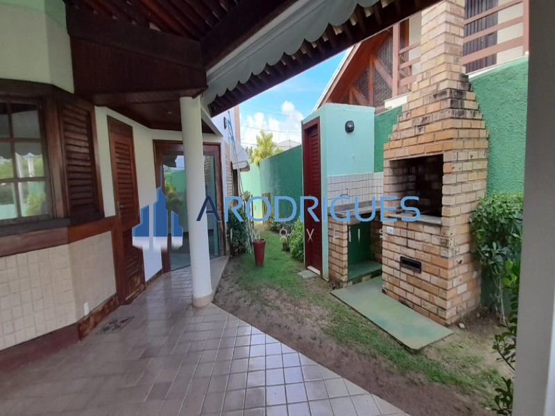 Excelente casa à venda em Villas do Atlântico, Alemada Fechada, com 5/4, sendo 3 suítes, nascente!!