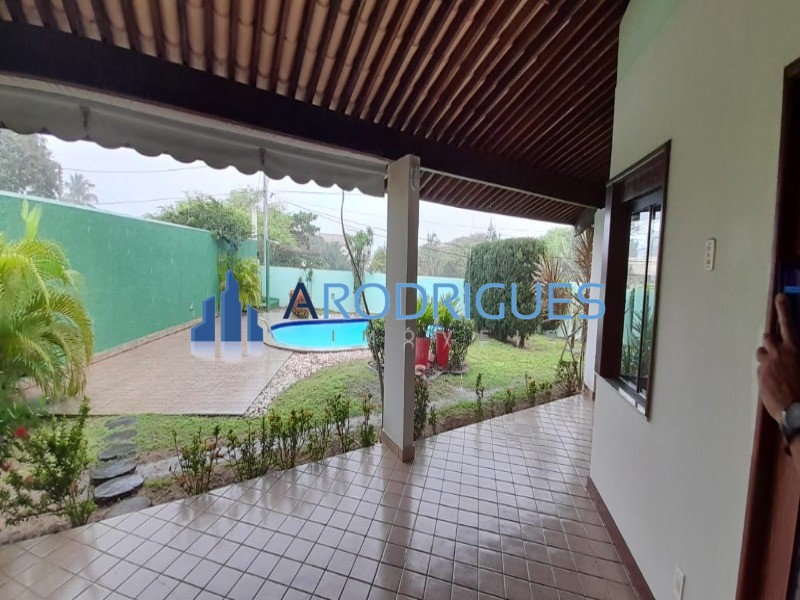 Excelente casa à venda em Villas do Atlântico, Alemada Fechada, com 5/4, sendo 3 suítes, nascente!!