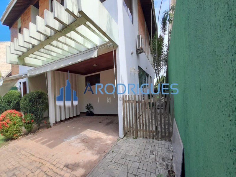 Excelente casa à venda em Villas do Atlântico, Alemada Fechada, com 5/4, sendo 3 suítes, nascente!!