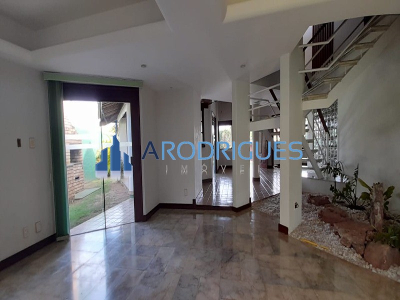 Excelente casa à venda em Villas do Atlântico, Alemada Fechada, com 5/4, sendo 3 suítes, nascente!!