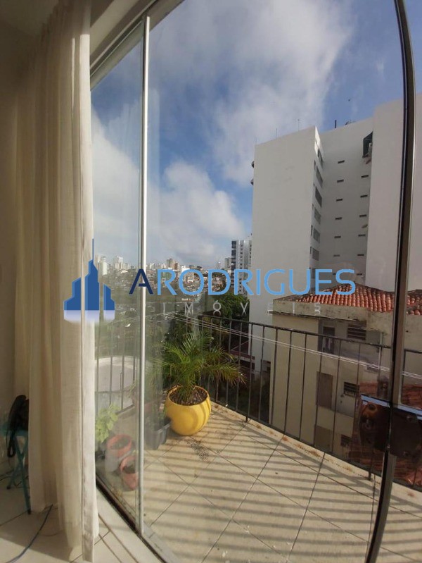 Oportunidade de apartamento à venda no Garcia, 3/4 suíte, com 101 m², nascente - Todo Reformado