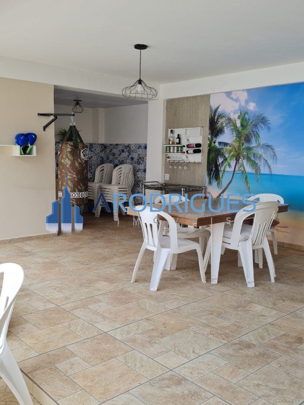 Casa, 4 quartos, 225 m² - Foto 9