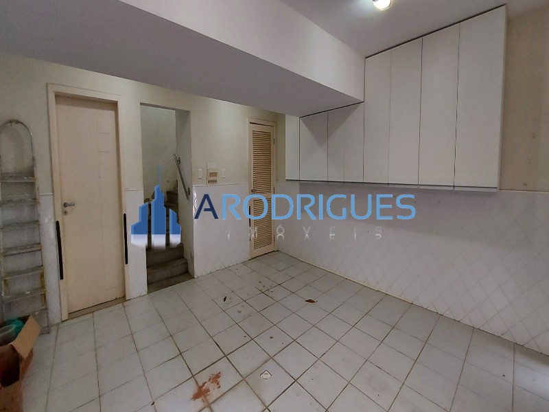 Casa, 4 quartos, 700 m² - Foto 31