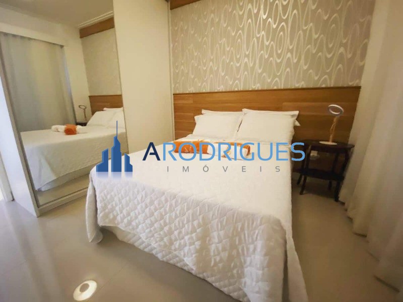 Apartamento à venda na Barra, Mobiliado ( Poente)