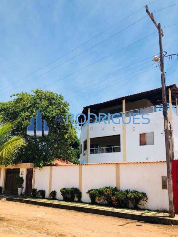 Casa em Arembepe, linha verde