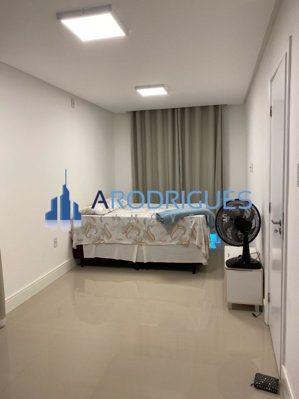 Casa, 3 quartos, 200 m² - Foto 8