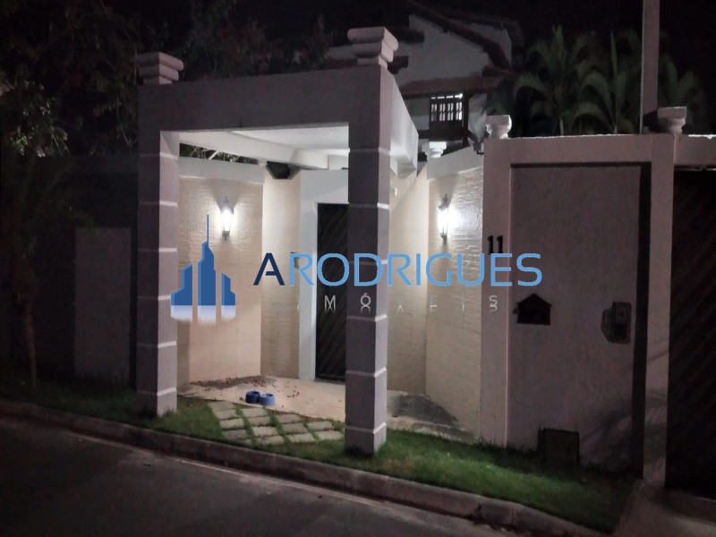 Casa á venda 4/4 em Jaua