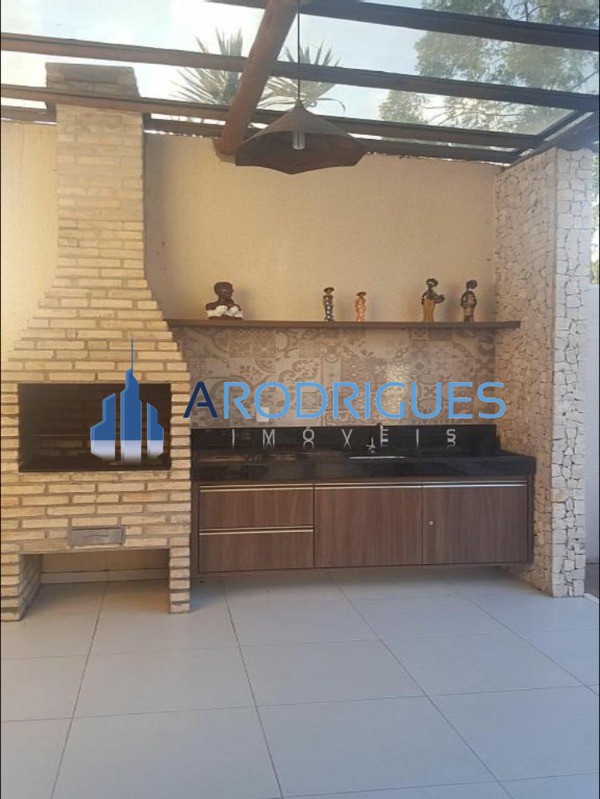 Casa, 4 quartos, 358 m² - Foto 3