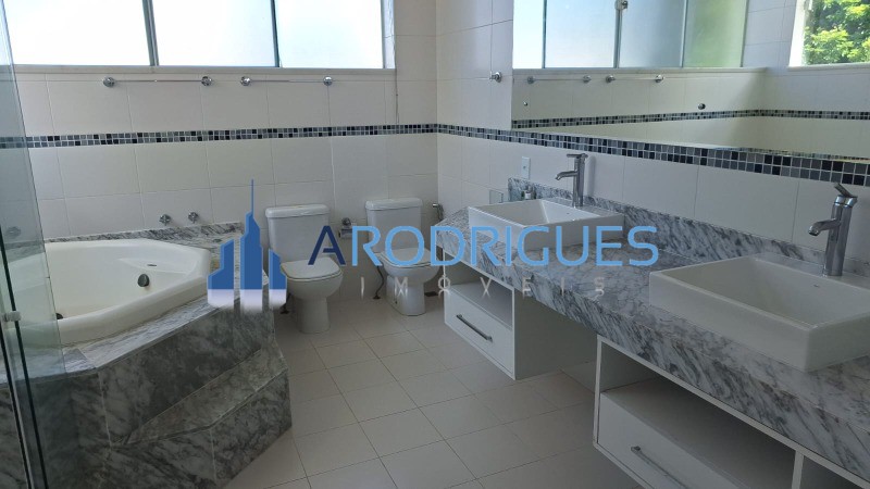 Casa, 4 quartos, 840 m² - Foto 32