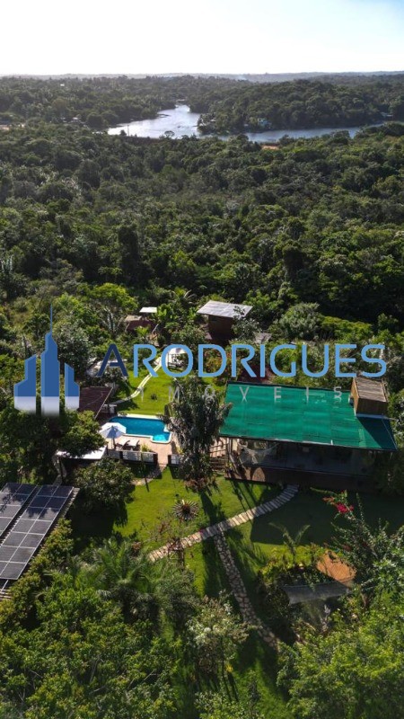 Casa de luxo em condomínio na Mata de São João-BA: 5 quartos, 4 suítes, 2 salas, 6 banheiros, 4 vagas, 260m².