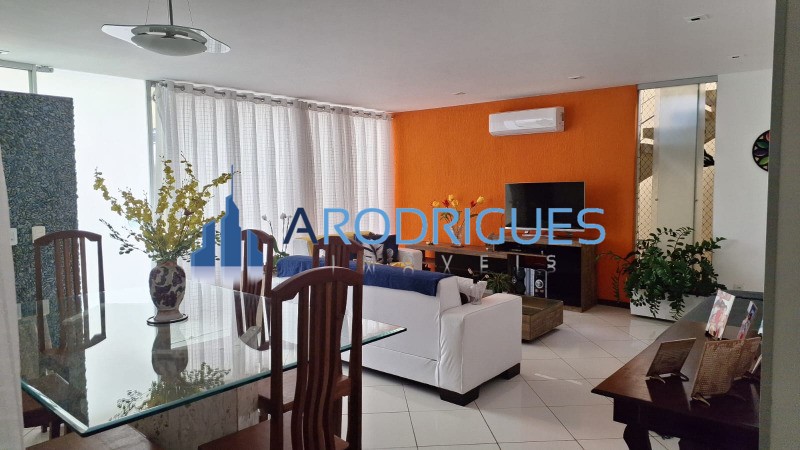 Casa em Condomínio de Luxo em Piatã, Salvador-BA: 4 Quartos, 2 Suítes, 160m² - Oportunidade Imperdível!