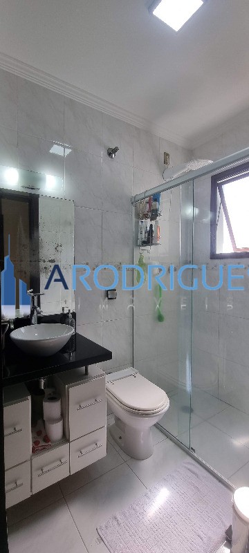 Imperdível Casa à Venda em São Paulo-SP, Chácara Belenzinho: 3 Quartos, 3 Suítes, 3 Salas, 4 Banheiros, 2 Vagas, 180m² de Área