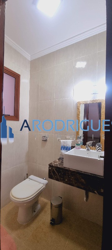 Imperdível Casa à Venda em São Paulo-SP, Chácara Belenzinho: 3 Quartos, 3 Suítes, 3 Salas, 4 Banheiros, 2 Vagas, 180m² de Área