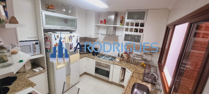 Imperdível Casa à Venda em São Paulo-SP, Chácara Belenzinho: 3 Quartos, 3 Suítes, 3 Salas, 4 Banheiros, 2 Vagas, 180m² de Área