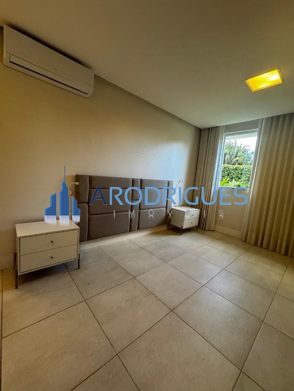 Casa, 4 quartos, 370 m² - Foto 40