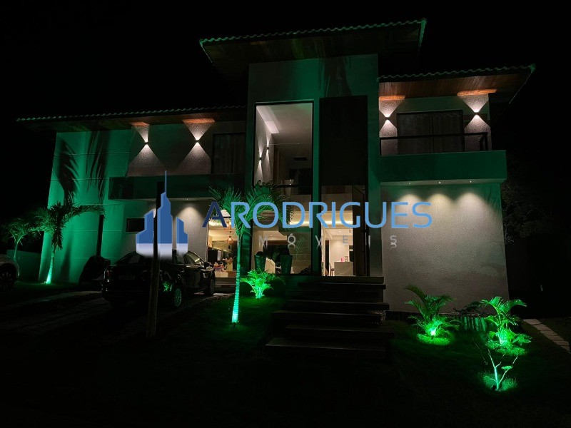 Casa, 6 quartos, 400 m² - Foto 1