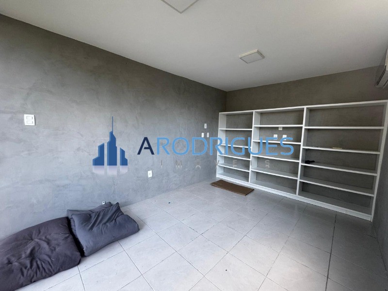 Casa, 4 quartos, 370 m² - Foto 26