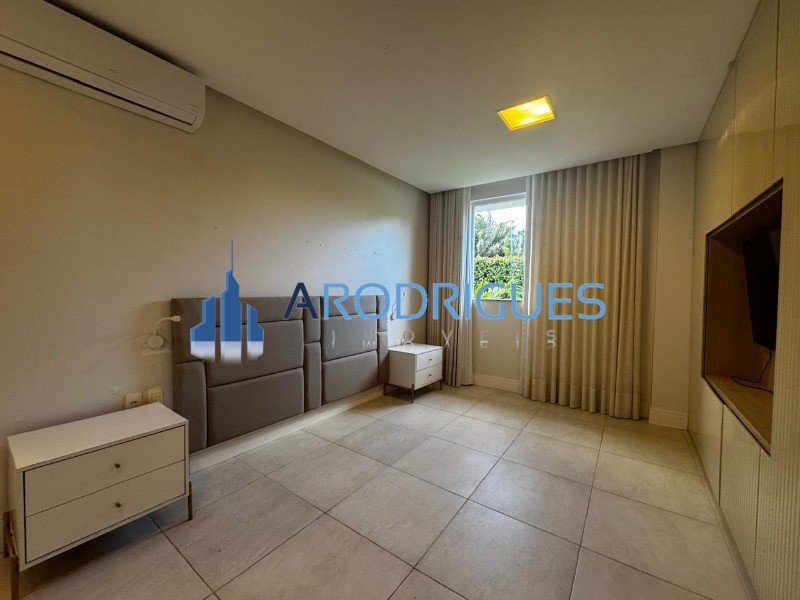 Casa, 4 quartos, 370 m² - Foto 39
