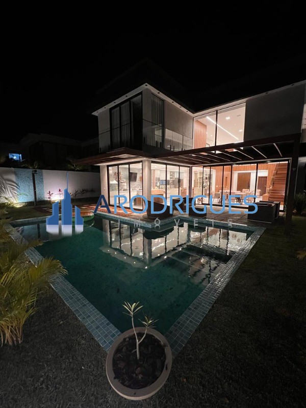 Casa, 5 quartos, 340 m² - Foto 1