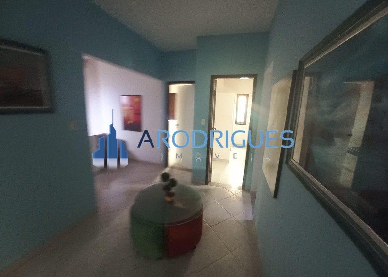 Casa, 5 quartos, 1231 m² - Foto 4