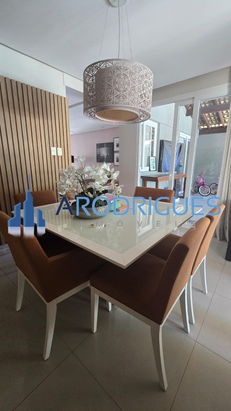 Casa, 4 quartos, 419 m² - Foto 1