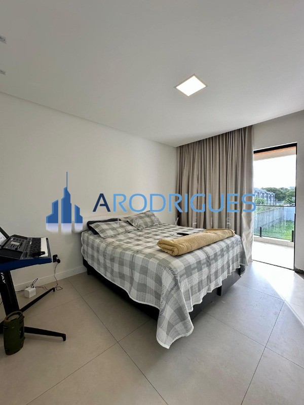 Casa, 4 quartos, 270 m² - Foto 7