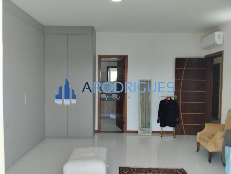 Casa, 4 quartos, 320 m² - Foto 25
