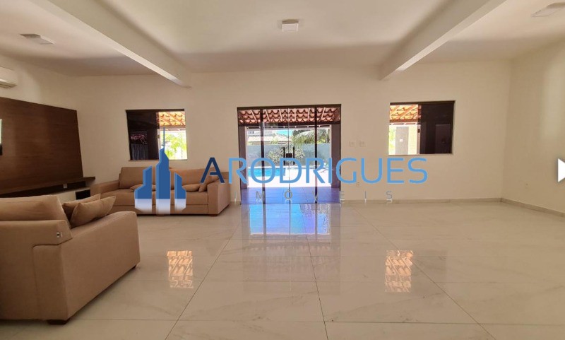 Casa, 5 quartos, 200 m² - Foto 1