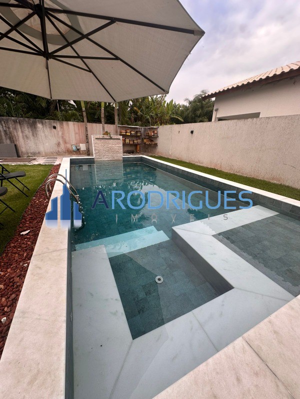 Casa, 4 quartos, 250 m² - Foto 20