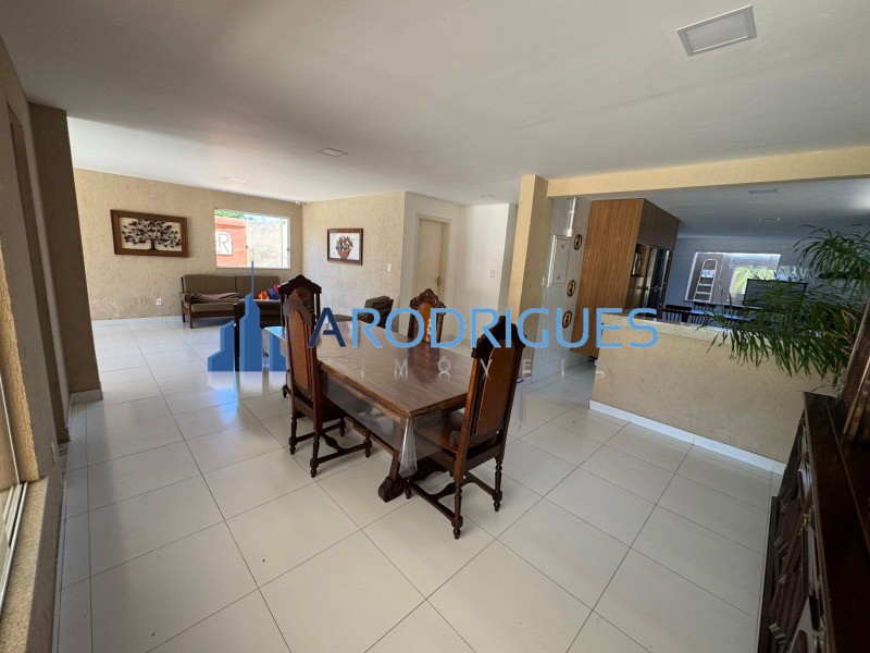 Casa, 7 quartos, 300 m² - Foto 1