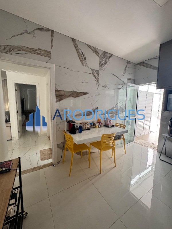 Casa, 4 quartos, 186 m² - Foto 10