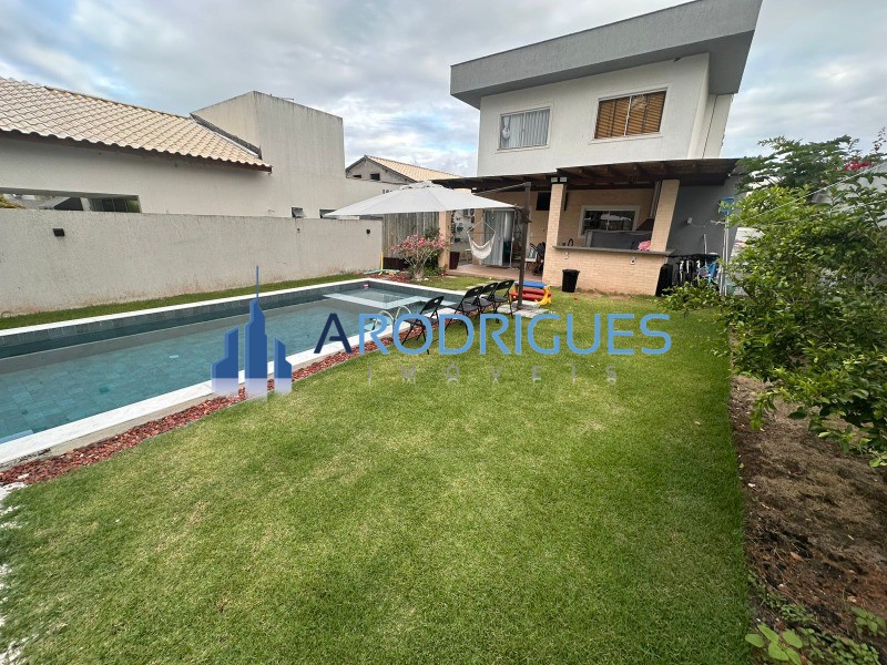 Casa, 4 quartos, 250 m² - Foto 23