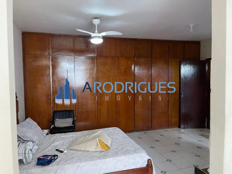 Casa, 43 quartos, 326 m² - Foto 8