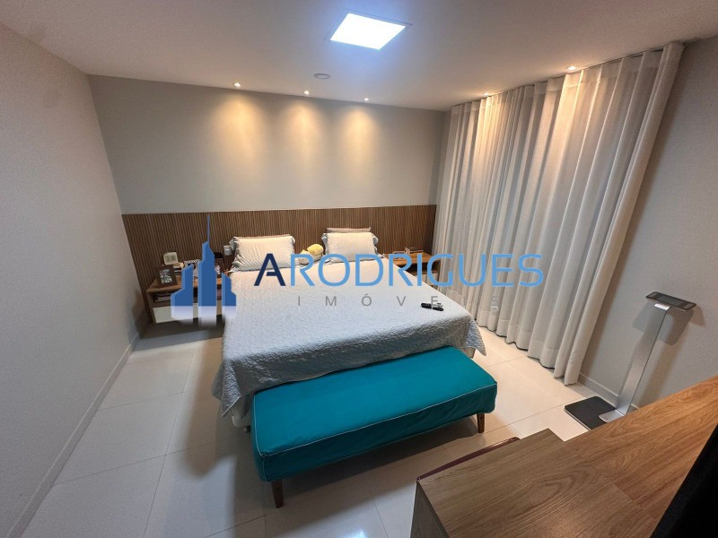 Casa, 4 quartos, 250 m² - Foto 4
