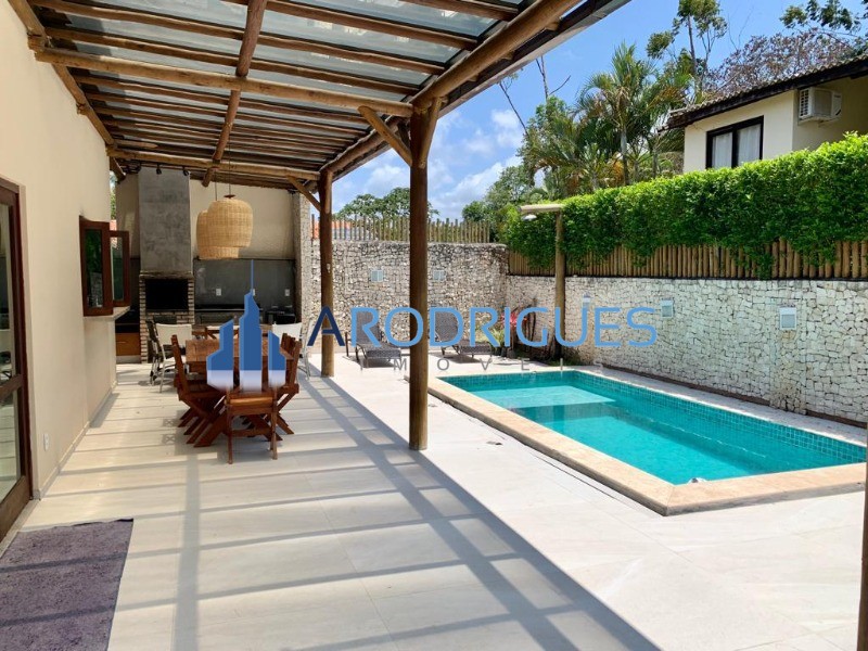 Casa, 4 quartos, 350 m² - Foto 1