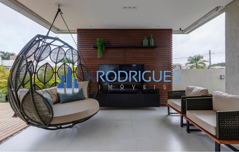 Casa, 4 quartos, 536 m² - Foto 1