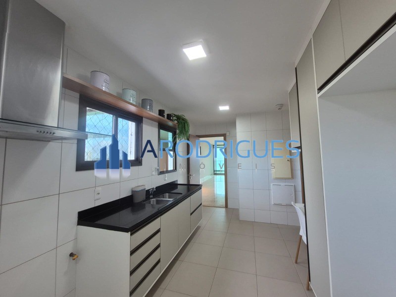 Apartamento, 4 quartos, 242 m² - Foto 16