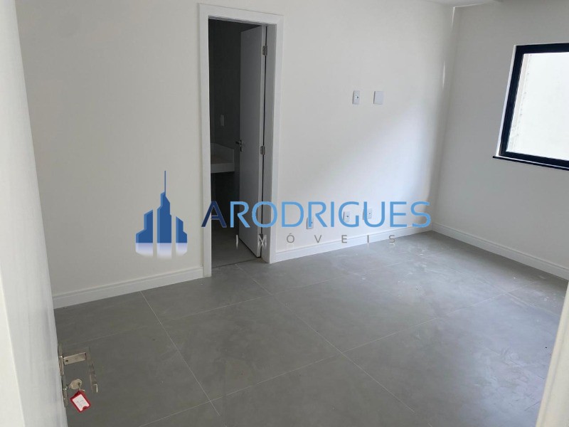 Casa, 4 quartos, 360 m² - Foto 47