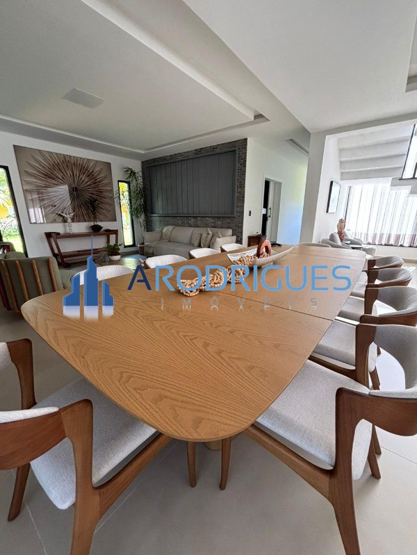 Casa, 4 quartos, 1790 m² - Foto 2