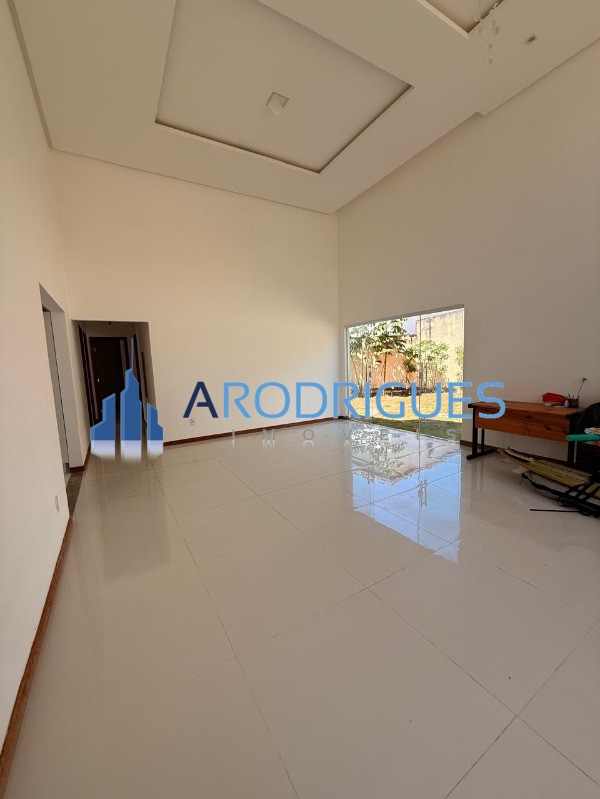 Casa, 3 quartos, 715 m² - Foto 2
