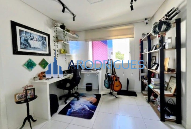 Casa, 4 quartos, 325 m² - Foto 15