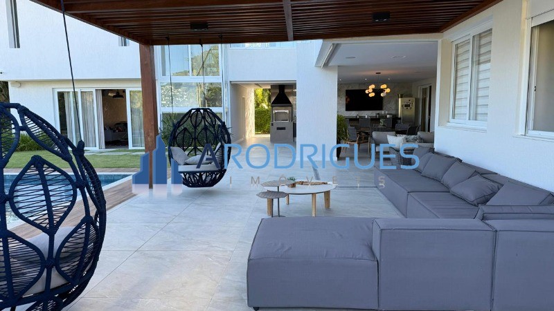 Casa, 4 quartos, 1400 m² - Foto 1
