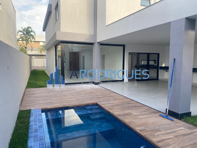 Casa, 4 quartos, 360 m² - Foto 15