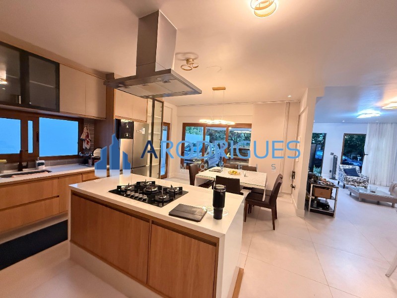 Casa, 4 quartos, 300 m² - Foto 13
