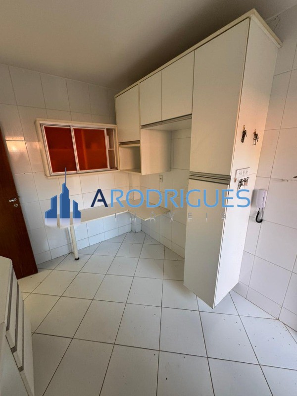 Casa, 4 quartos, 230 m² - Foto 12