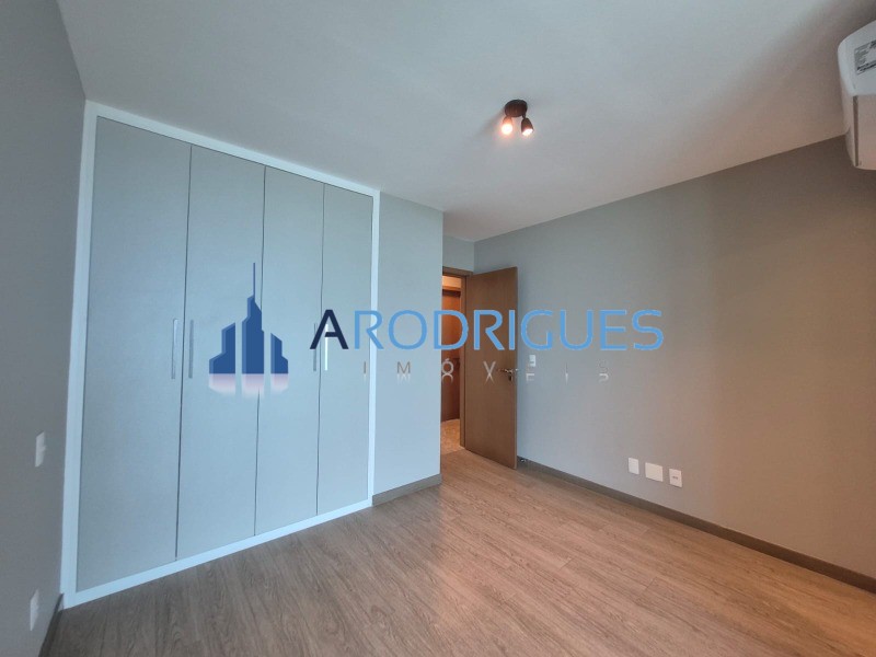 Apartamento, 4 quartos, 242 m² - Foto 8