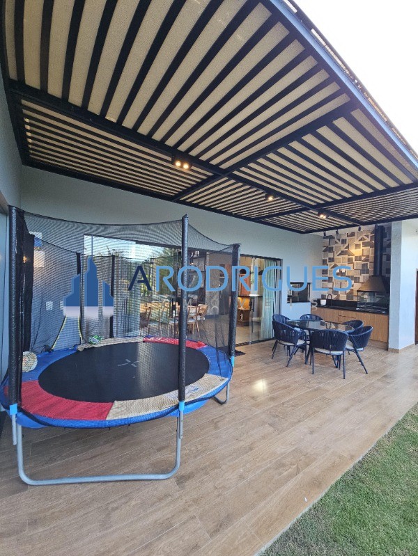 Casa, 3 quartos, 1052 m² - Foto 24