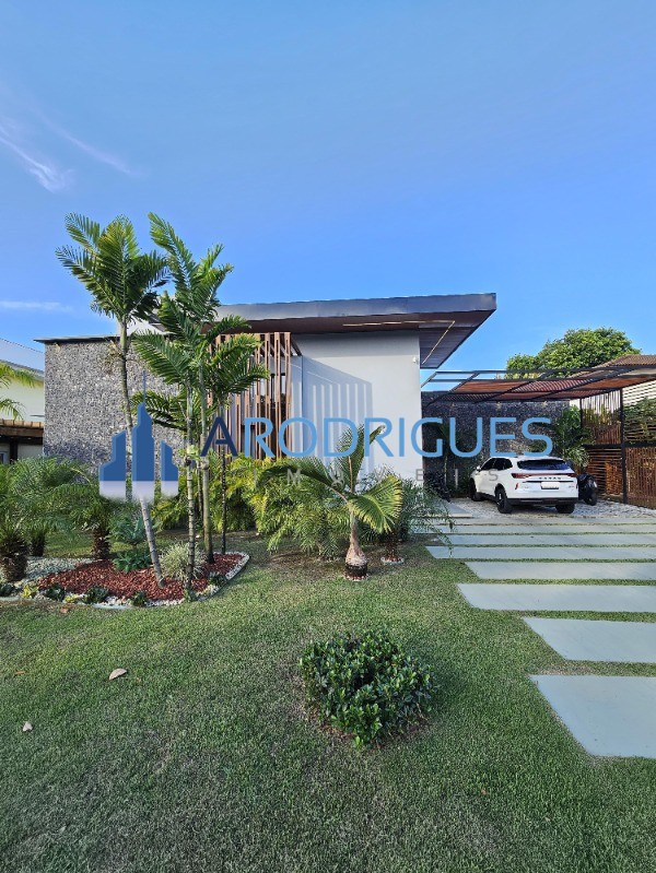 Casa, 3 quartos, 1052 m² - Foto 2
