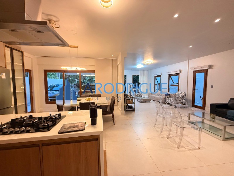 Casa, 4 quartos, 300 m² - Foto 12